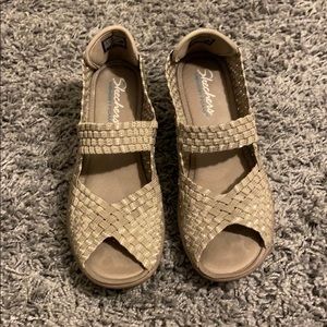 Skechers Memory Foam walking wedge open toe